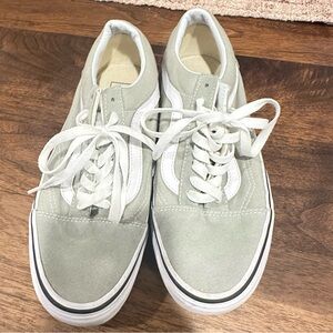 Vans Old Skool Sneakers – Light Sage / Cream – Women’s Size 8